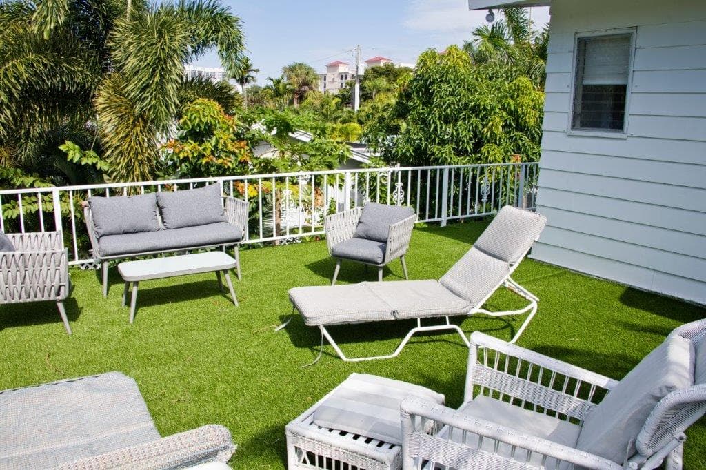 Upper sun deck
